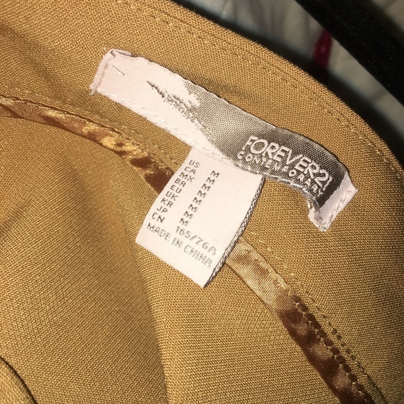 Button up skirt - Picture 3 of 3